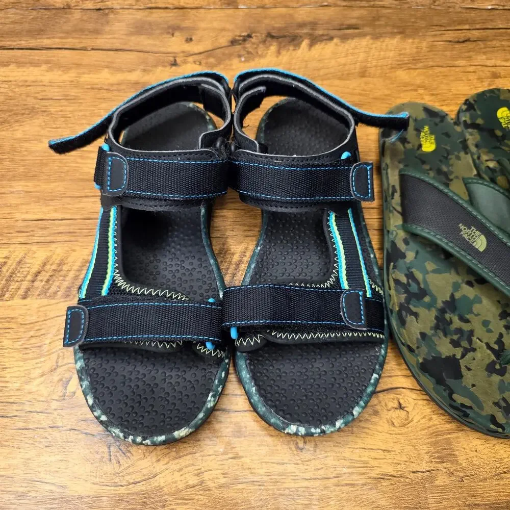 Boys Size 4 North Face Camo Flip flops Black Adjustable Sandals